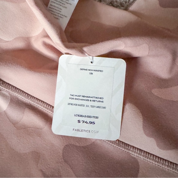 NWT Fabletics Define PowerHold® High-Waisted 7/8 Legging in Teddy Large Camo - Picture 7 of 7